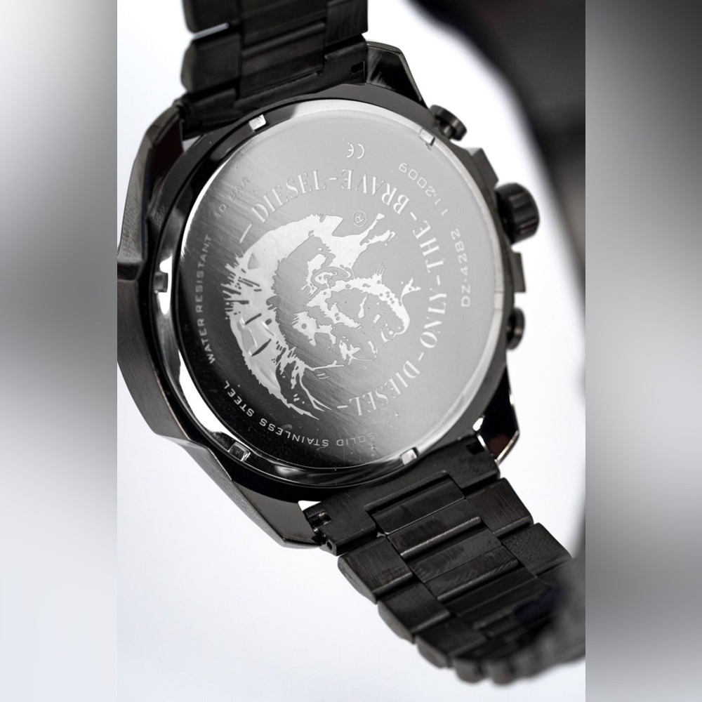 Diesel Mega Chief Chronograph Gunmetal Grey Dial Mens Watch DZ4282‎ - Picture 3 of 16